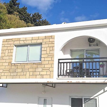 Charming Holiday Retreat Kato Paphos Apt 400M To The Beach Exterior photo